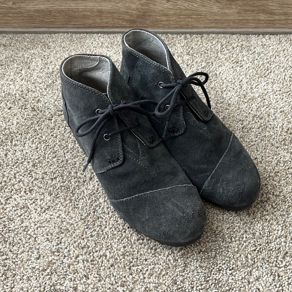 Toms booties